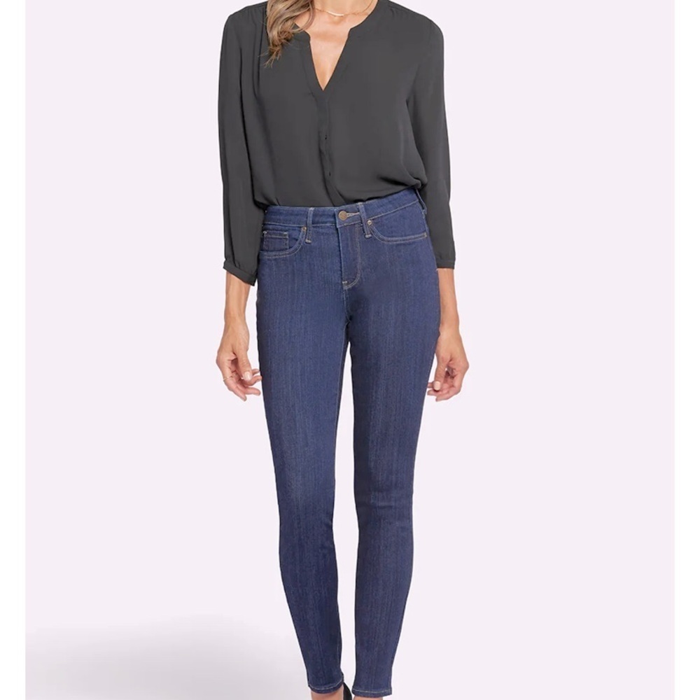Not Your Daughters Jeans Women's skinny mid rise Blue Jeans size 8